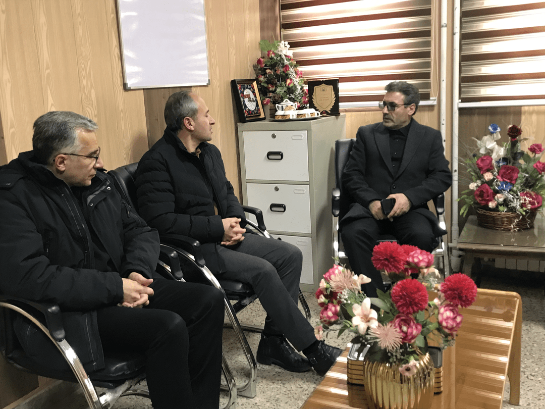 روزانه ۱۷ تُن مرغ گرم وارد بازار خلخال می‌شود