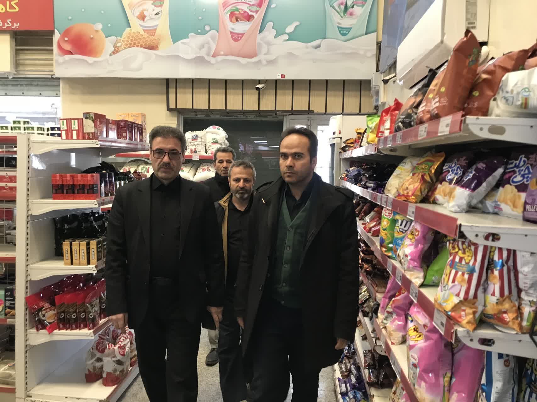 تامین میوه شب عید برای شهرستان خلخال