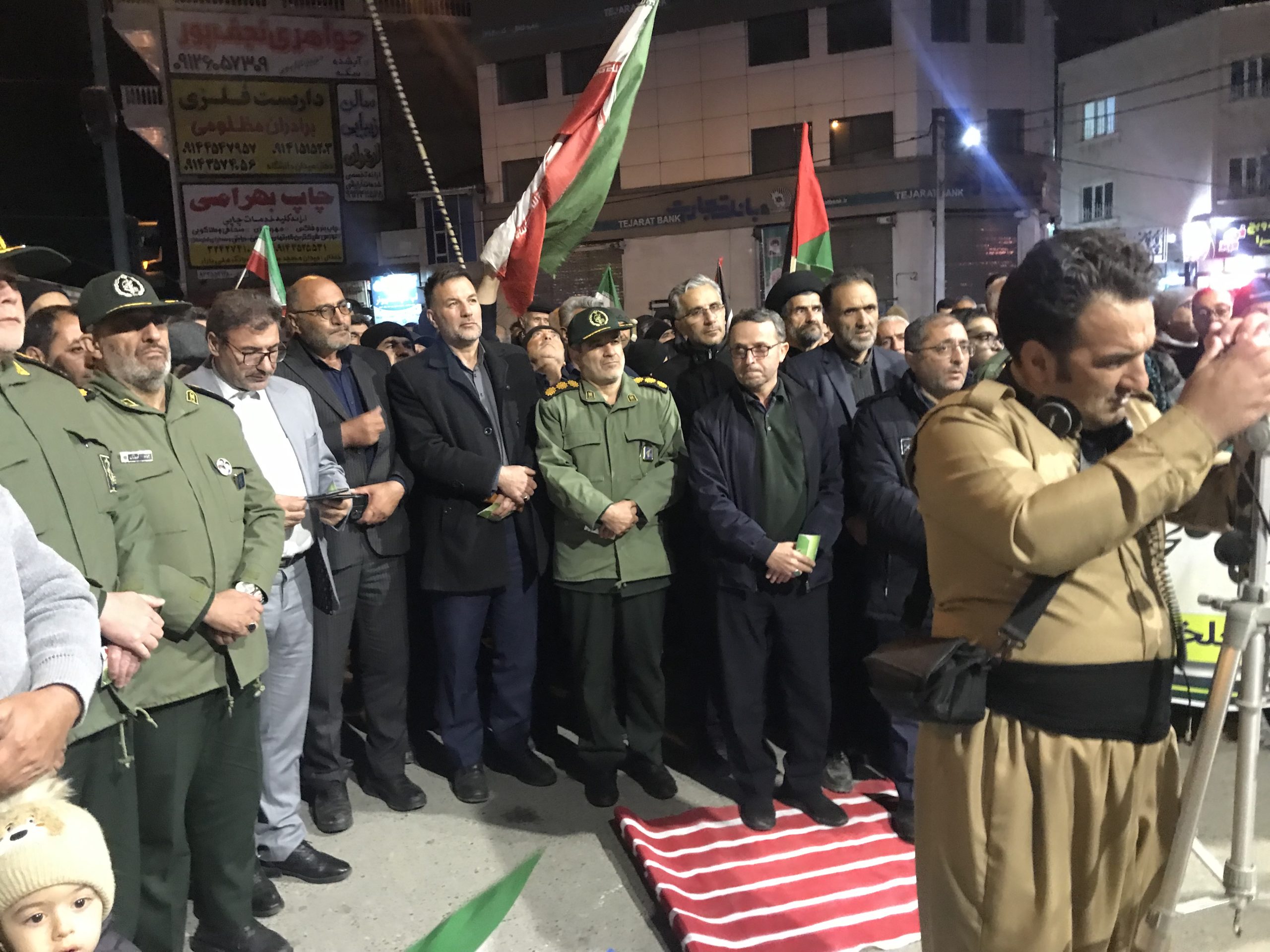 عشایر غیور خلخال در چهل و هفتمین روز شهادت رهبر انقلاب در میدان