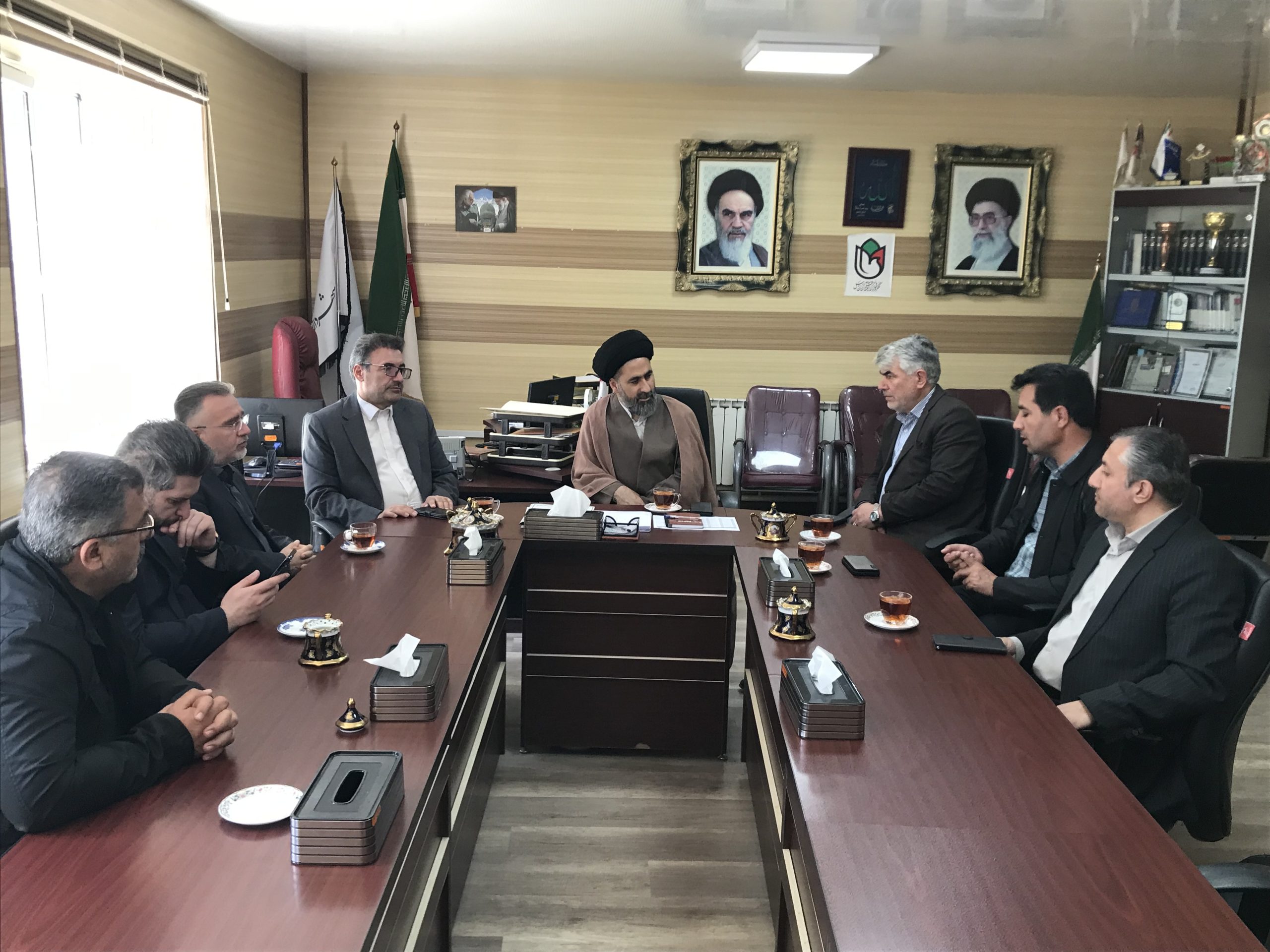 بررسی طرح های سرمایه گذاری درحوزه گردشگری شهرستان خلخال با همراهی سازمان همیاری و شهرداری های استان اردبیل