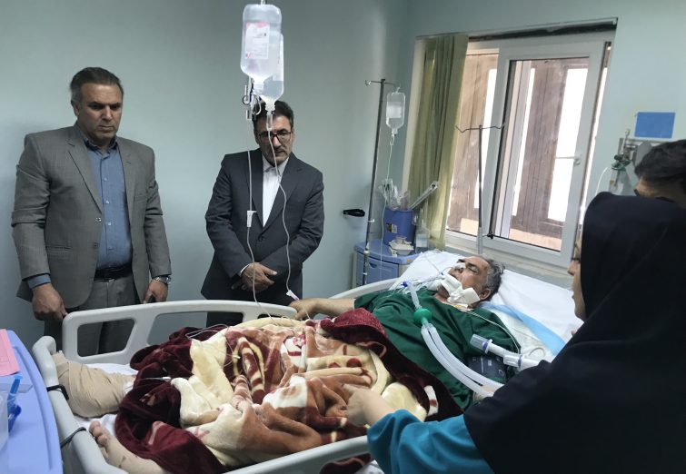 عیادت فرماندار خلخال از بیماران حادثه تصادف در خلخال